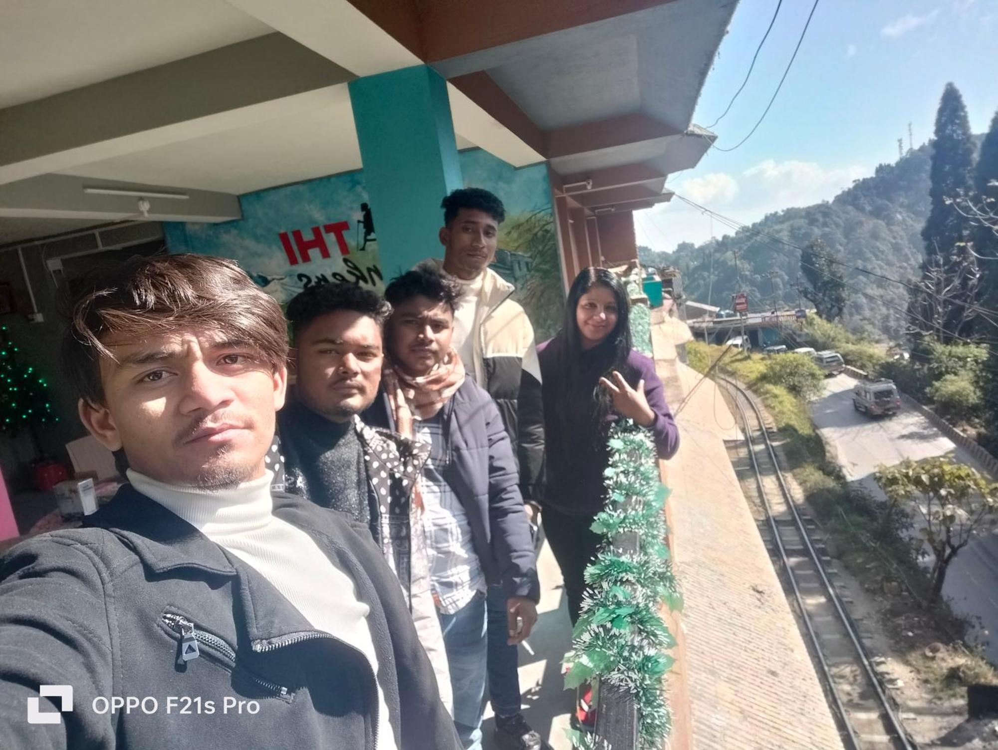 Pathi Bunkers Hostel Darjeeling  Buitenkant foto